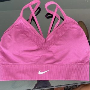 Like new Nike Dri-fit sport bar
